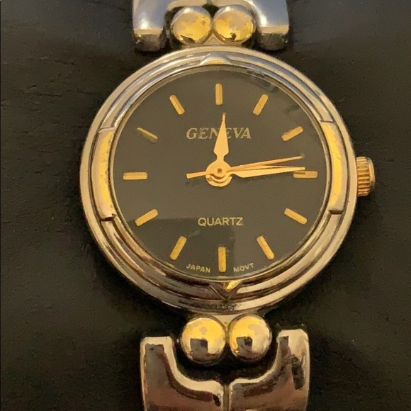 Geneva woman’s silver and gold tone wrist watch - Picture 7 of 7